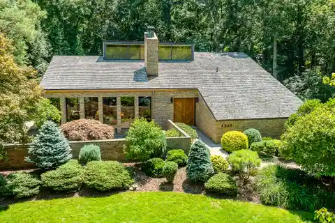 Timeless Mid-Century Beauty by the Racquet Club