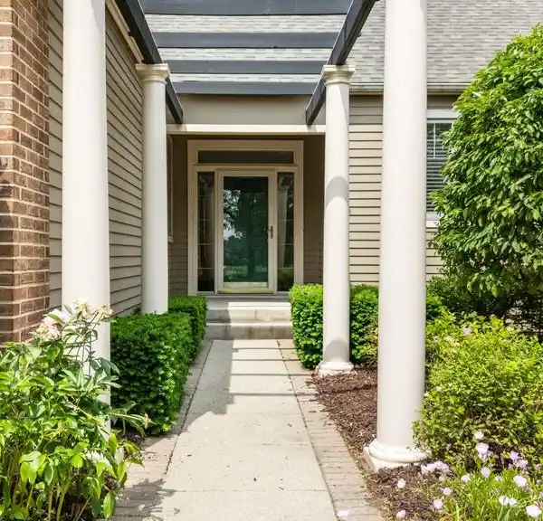 GRACIOUS LIGHT-FILLED HOME IN TRAVIS POINTE