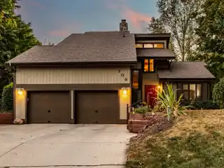 Lakefront Luxury Retreat with Private Dock and Stunning Views