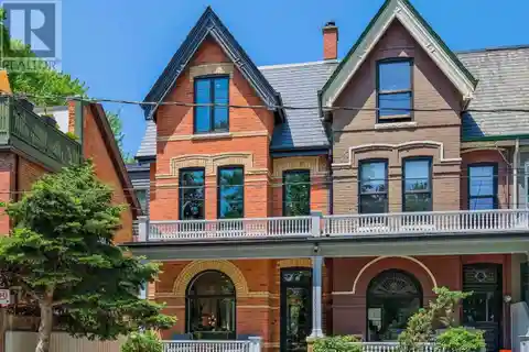 Expertly Restored End-Row Victorian