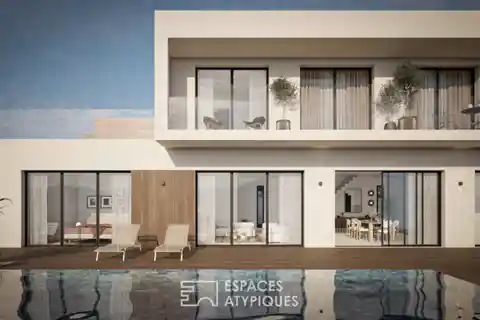 New Contemporary Sea-view Villa