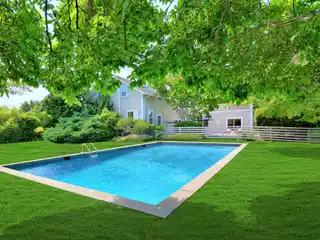 Rare Cottage in Southampton Village Estate