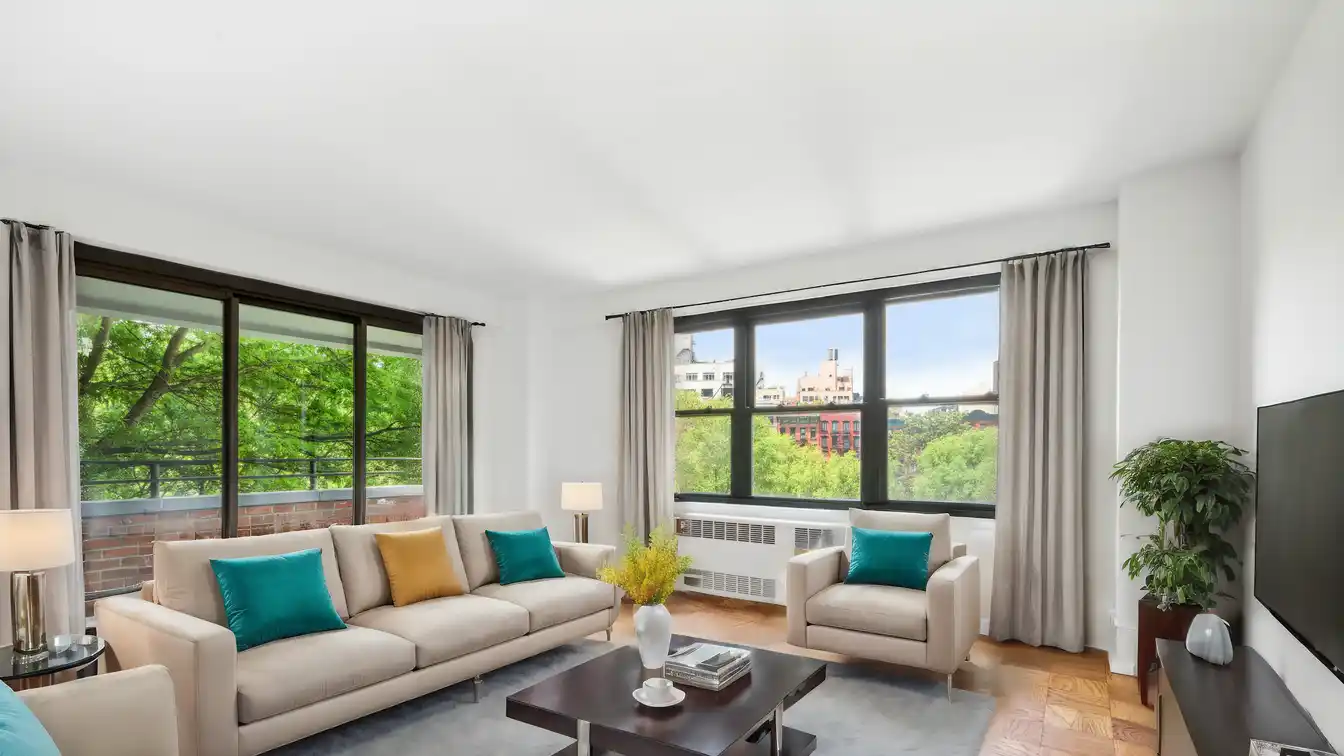 Spacious Two Bedroom with a Fantastic Layout