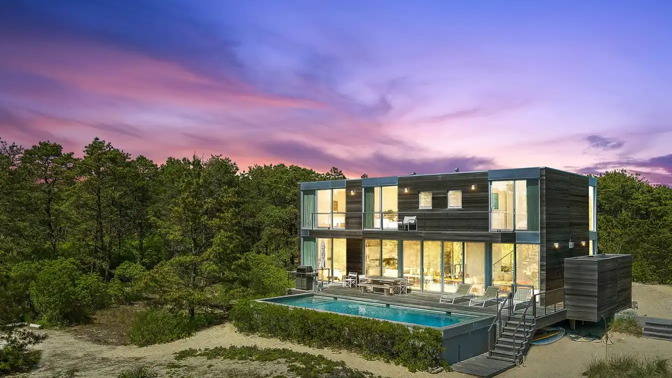 Exclusive Modern Beach Home