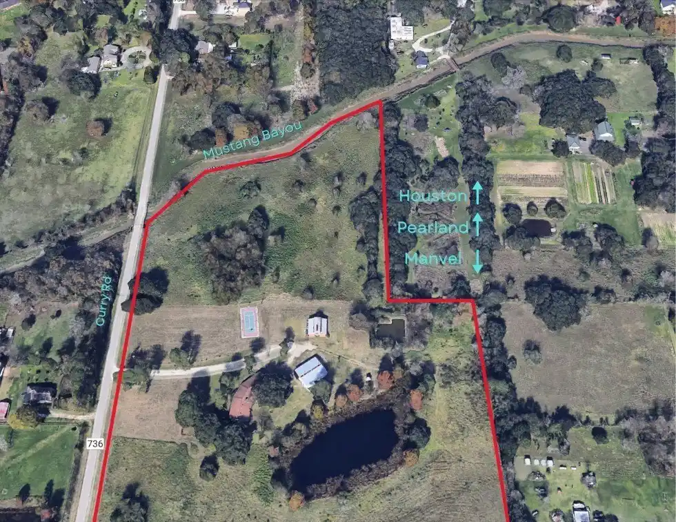 Versatile 15-acre Property