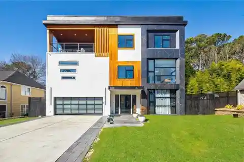 Breathtaking Modern Home