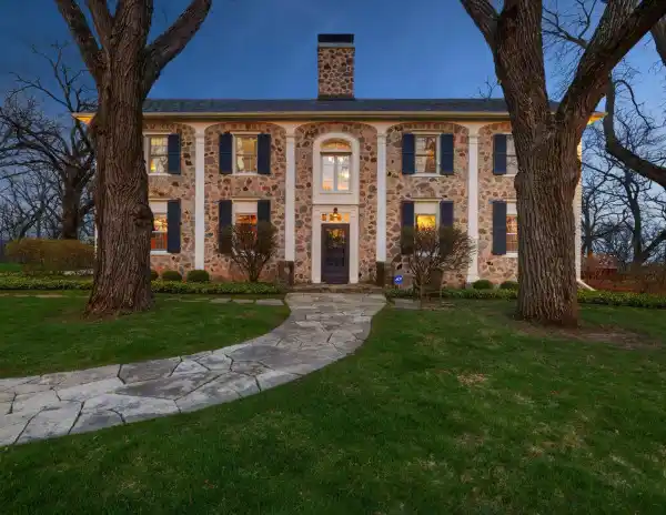 RED BRAE ESTATE - A MAJESTIC LEGACY ON 12.8 ACRES