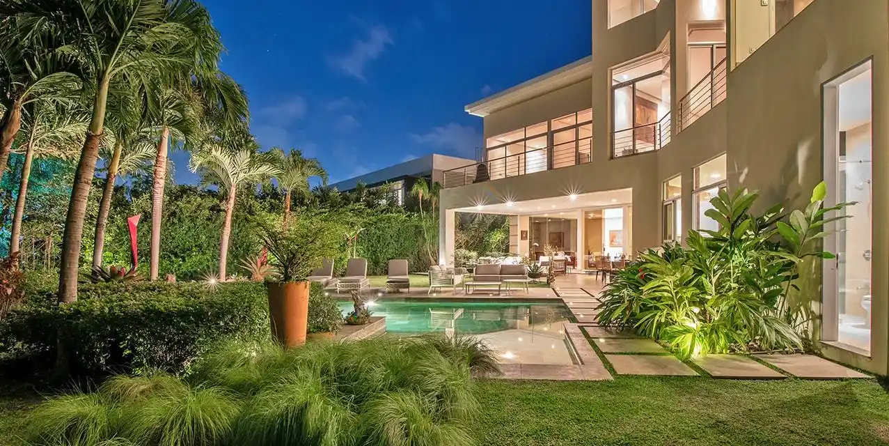 Spectacular Sleek Design
