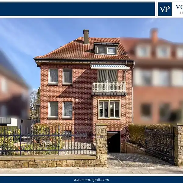 ELEGANT CENTRALLY LOCATED PROPERTY