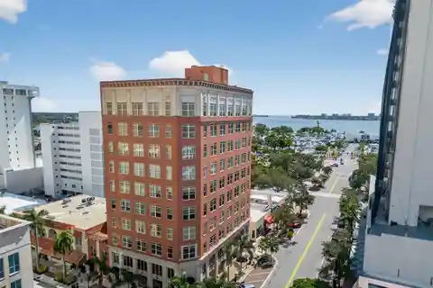 Full-Floor Residence at the Iconic Orange Blossom Tower