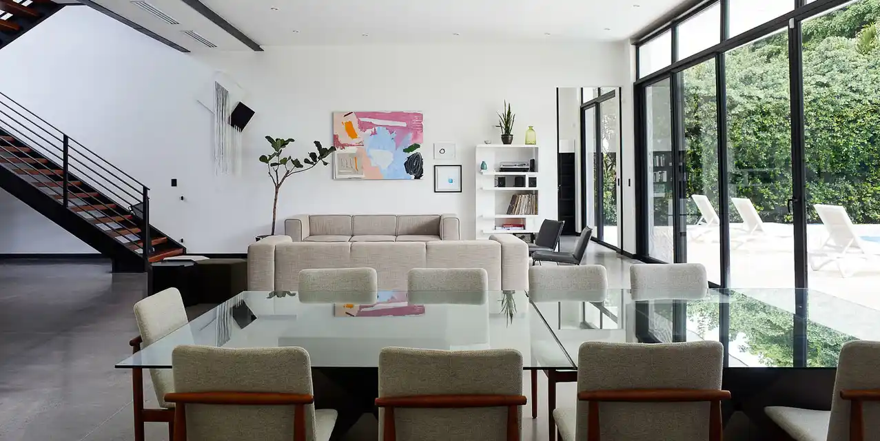 Lightside Home in Valle Del Sol 