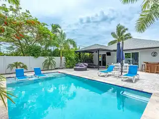Dreamy Naples Getaway