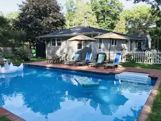 Bright and Fresh Three Bedroom Rental
