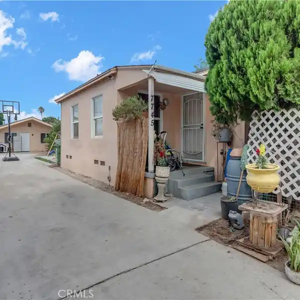 VERSATILE PROPERTY WITH TWO HOMES