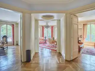 Superb First Floor Apartment