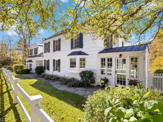 Timeless Farmhouse Charm Meets Modern Comfort