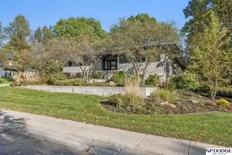 Frank Lloyd Wright - Inspired Ranch Home