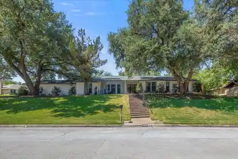 Timeless Ranch Charm with Modern Updates