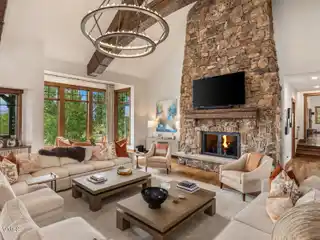 Elevated Mountain Living in an Exclusive Community