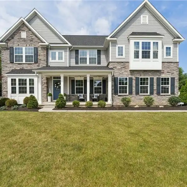 LUXURY AND COMFORT IN COVETED WEST WICKHAM ESTATES