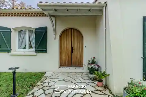Comfort and Charm in a Sought-After Area