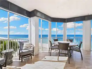 Renovated Beachfront End Unit in Barefoot Beach Club