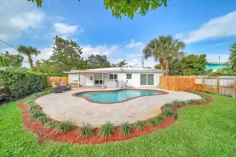 Fort Lauderdale Pool Home Near Beach