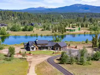 Luxury Mountain Home on Private Lake