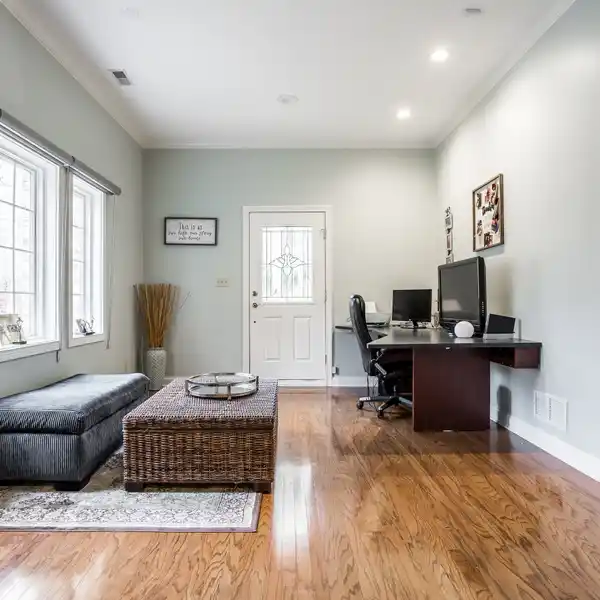 CHARMING CUSTOM-CRAFTED RESIDENCE