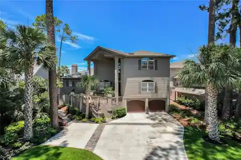 Lowcountry Living at Its Finest!