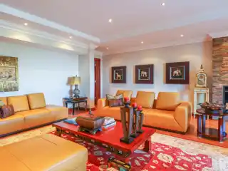 Modern Elegance Meets Golfside Tranquility