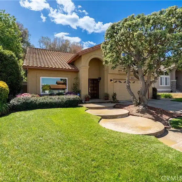RARE GEM IN ANAHEIM HILLS ESTATES