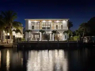 New Architectural Modern Deepwater Estate