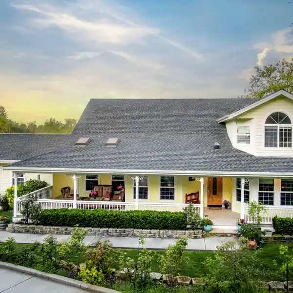 ICONIC VICTORIAN HOME PLUS GUEST HOUSE ON OVER TWO ACRES