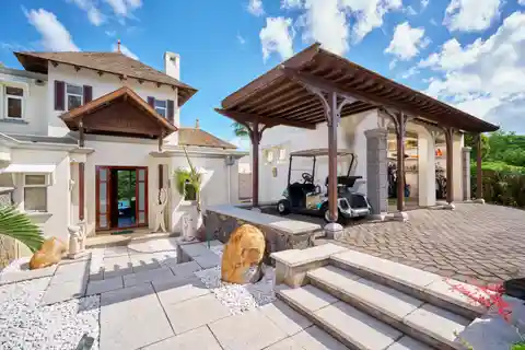 Heritage Villa with Stunning Sea Views