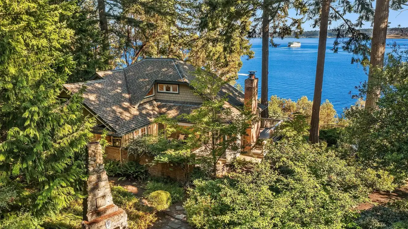Private Island Paradise