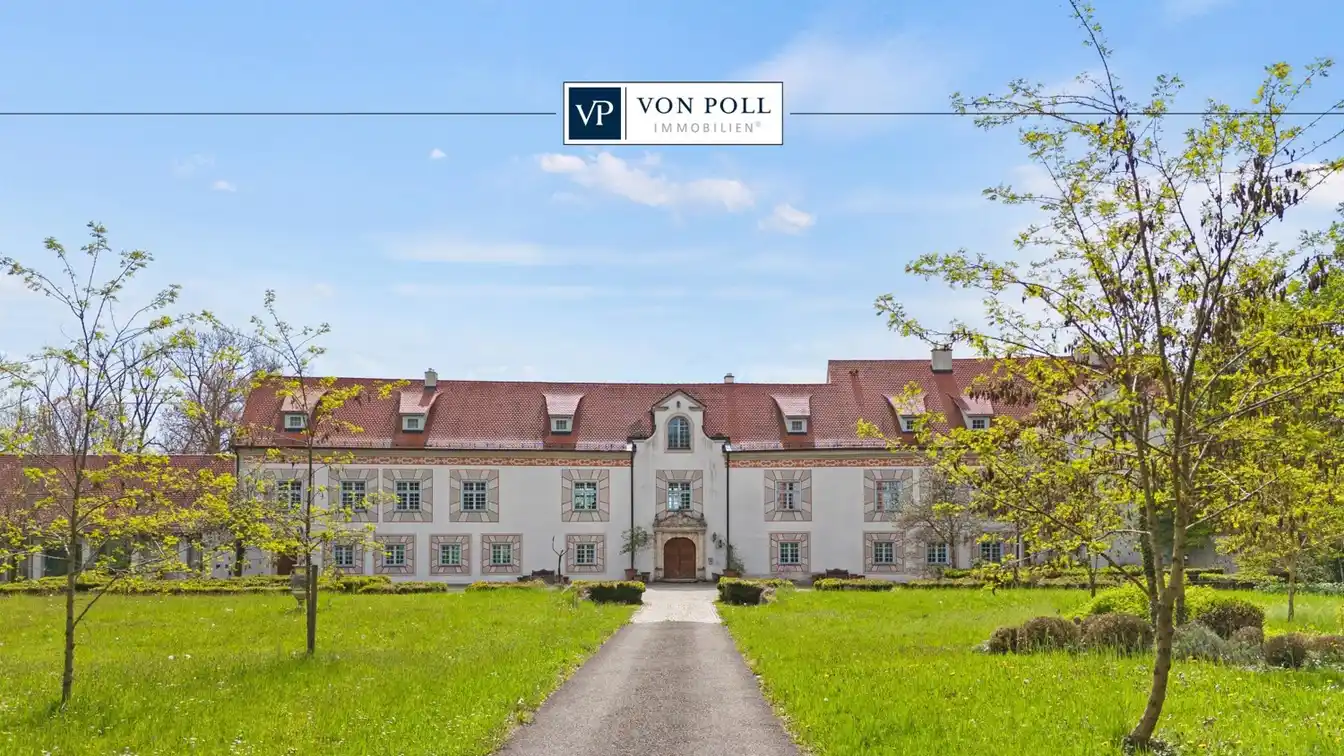 Luxurious Castle Estate with Extensive Outbuildings and Riding Facility
