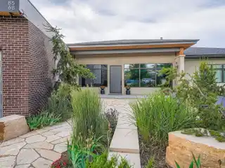 Custom 2017-Built Contemporary Ranch Home