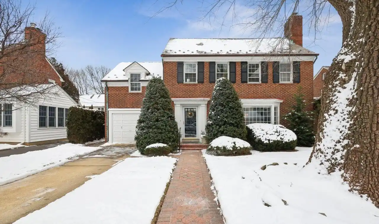 Lovely 1938 Garden City Estates Brick Colonial