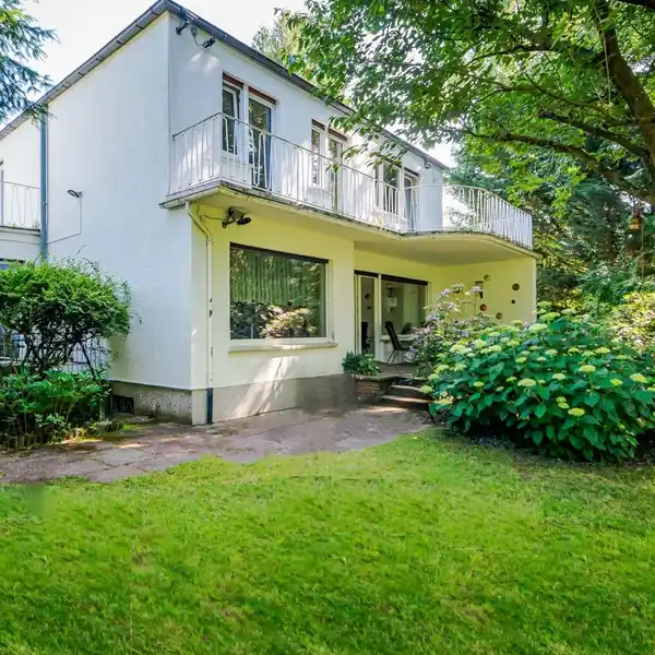 SPACIOUS FAMILY HOME