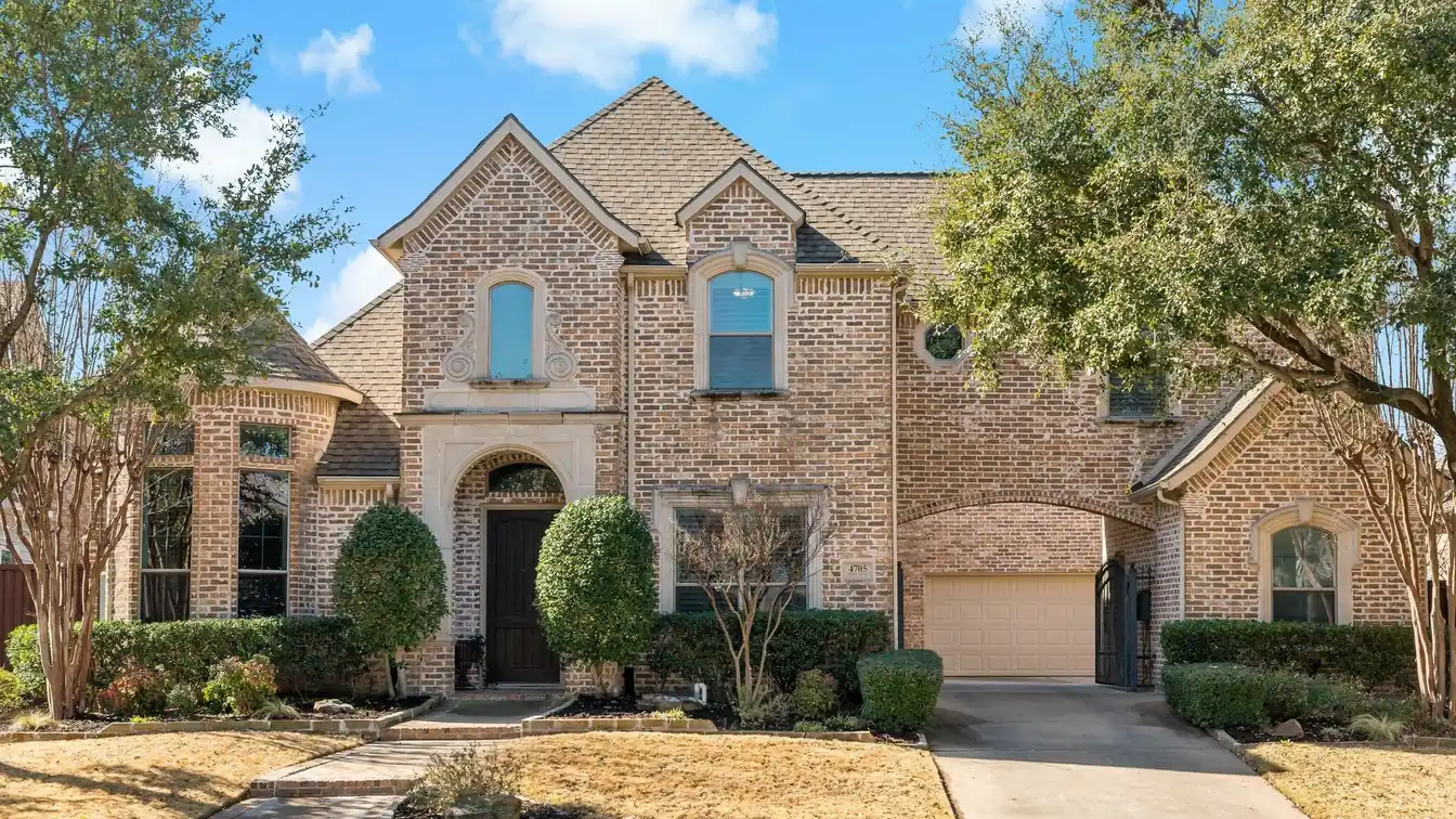 Updated Oak Creek Custom Home