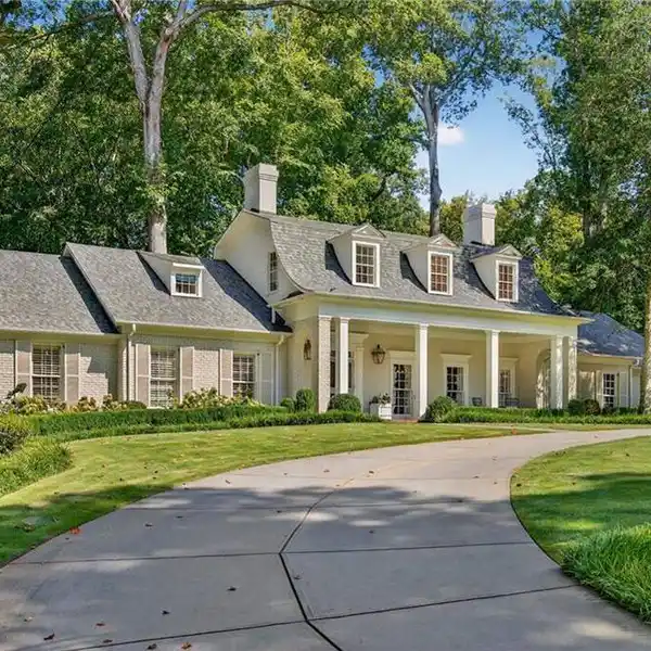 STUNNING RENOVATION IN COVETED KINGSWOOD