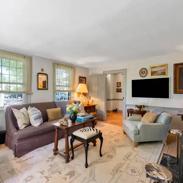 PURE SAG HARBOR PERFECTION