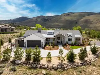Exceptional Single-Story Home in Arrowcreek