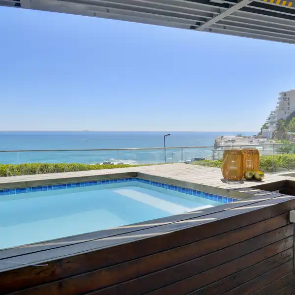 TRANQUILITY MEETS CONVENIENCE ON THE BEACH