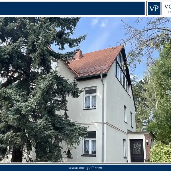 SPACIOUS VILLA IN THE IMMEDIATE VICINITY OF LAKE COSPUDEN