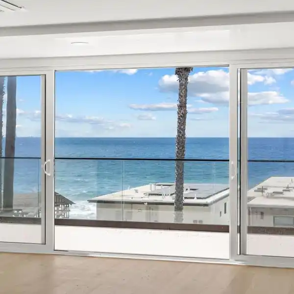 BRAND-NEW MODERN BEACH HOME