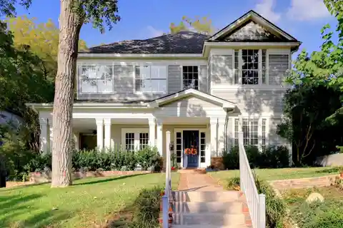 Charming Residence in Storied Judge's Hill