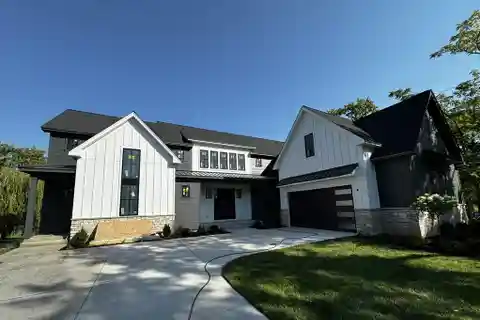 Exquisite New Construction Home