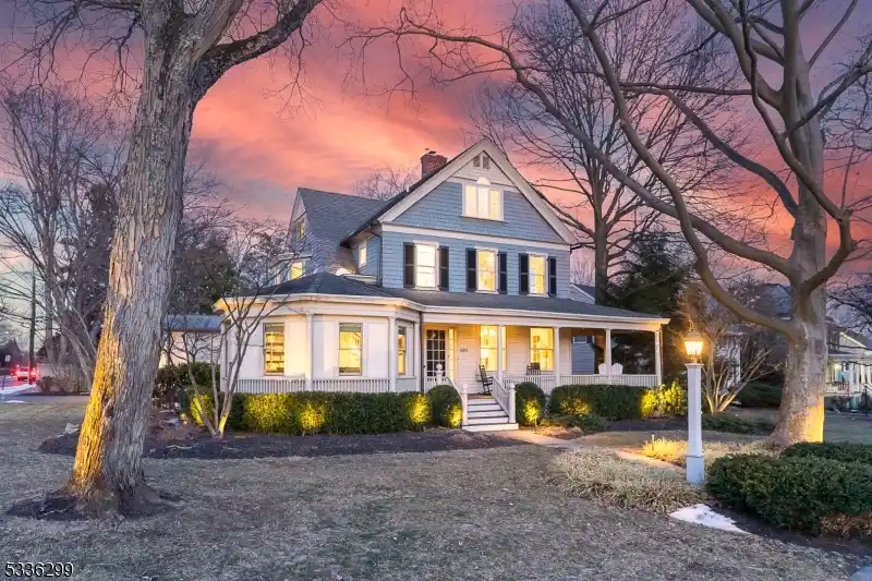Iconic Home Blending Old World Elegance with Modern Luxury
